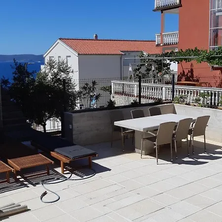 Apartment Lizzi. Trogir Extérieur photo
