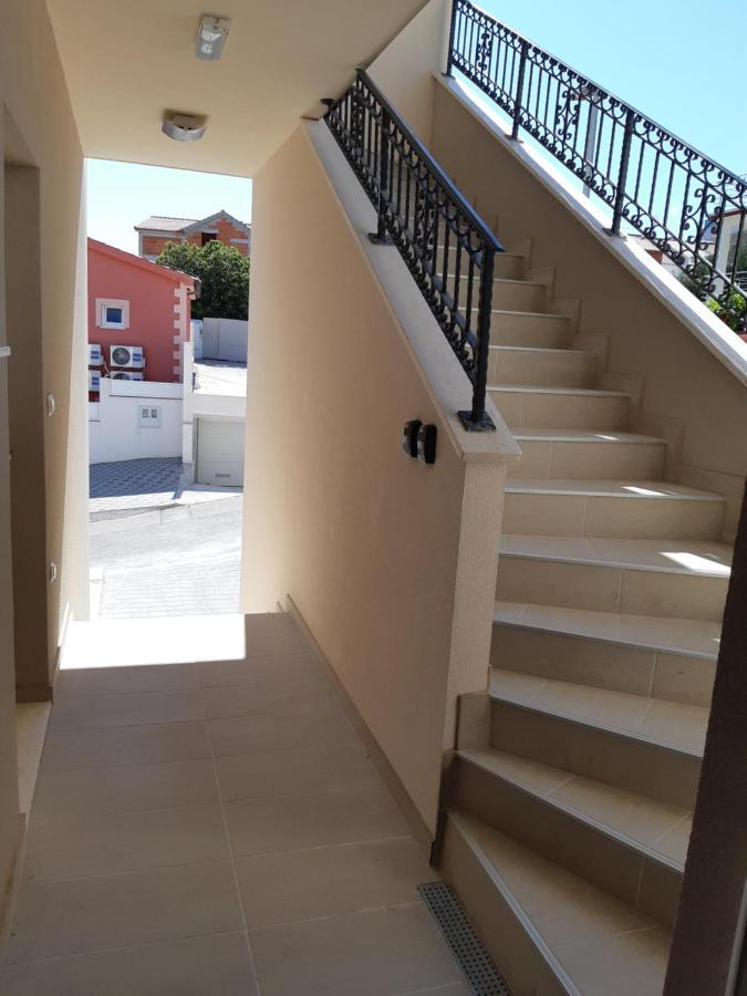 Appartement Lizzi. Trogir
