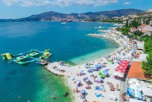 Lizzi. * Trogir