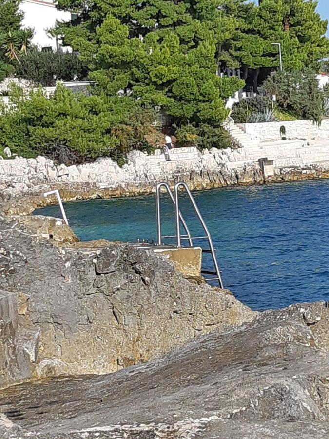 Lizzi. Trogir